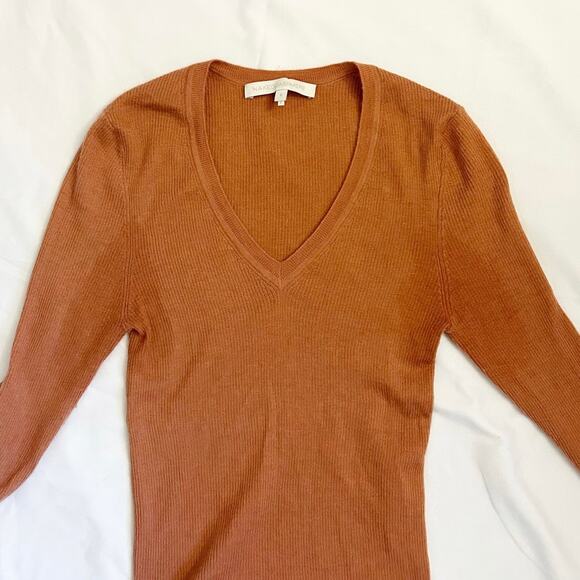 Cashmere Sweater - Picture 3 of 5